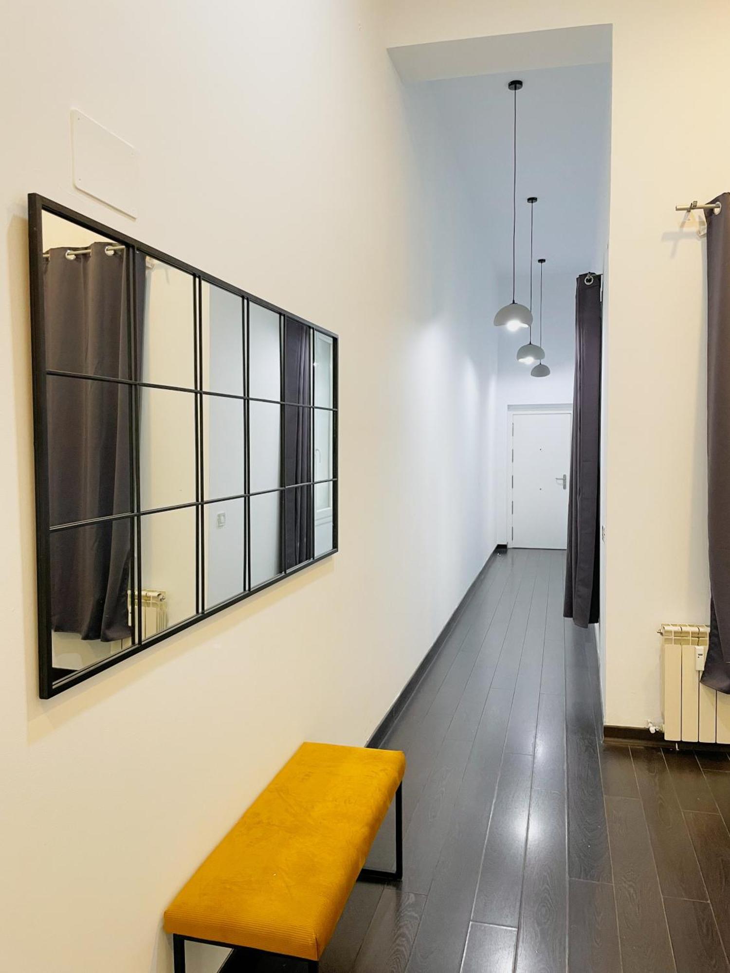 Carretas Duplex Exterior Derecha Apartment Madrid Luaran gambar