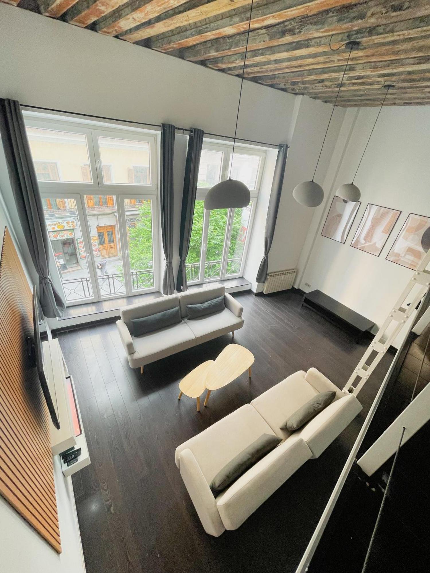 Carretas Duplex Exterior Derecha Apartment Madrid Luaran gambar